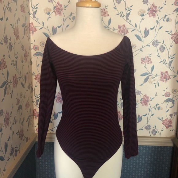 F21 | Off-the-shoulder Bodysuit - Picture 3 of 5